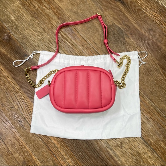 New ~ Coach Small Camera Bag With Quilting Watermelon Brass  Soft Calf Leather - Picture 3 of 9